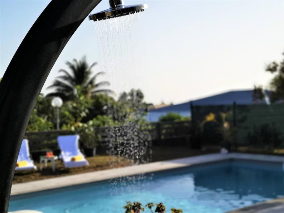 Villa Oneway, Piscine Privee, Classee 3 Etoiles Sainte-Rose Ngoại thất bức ảnh
